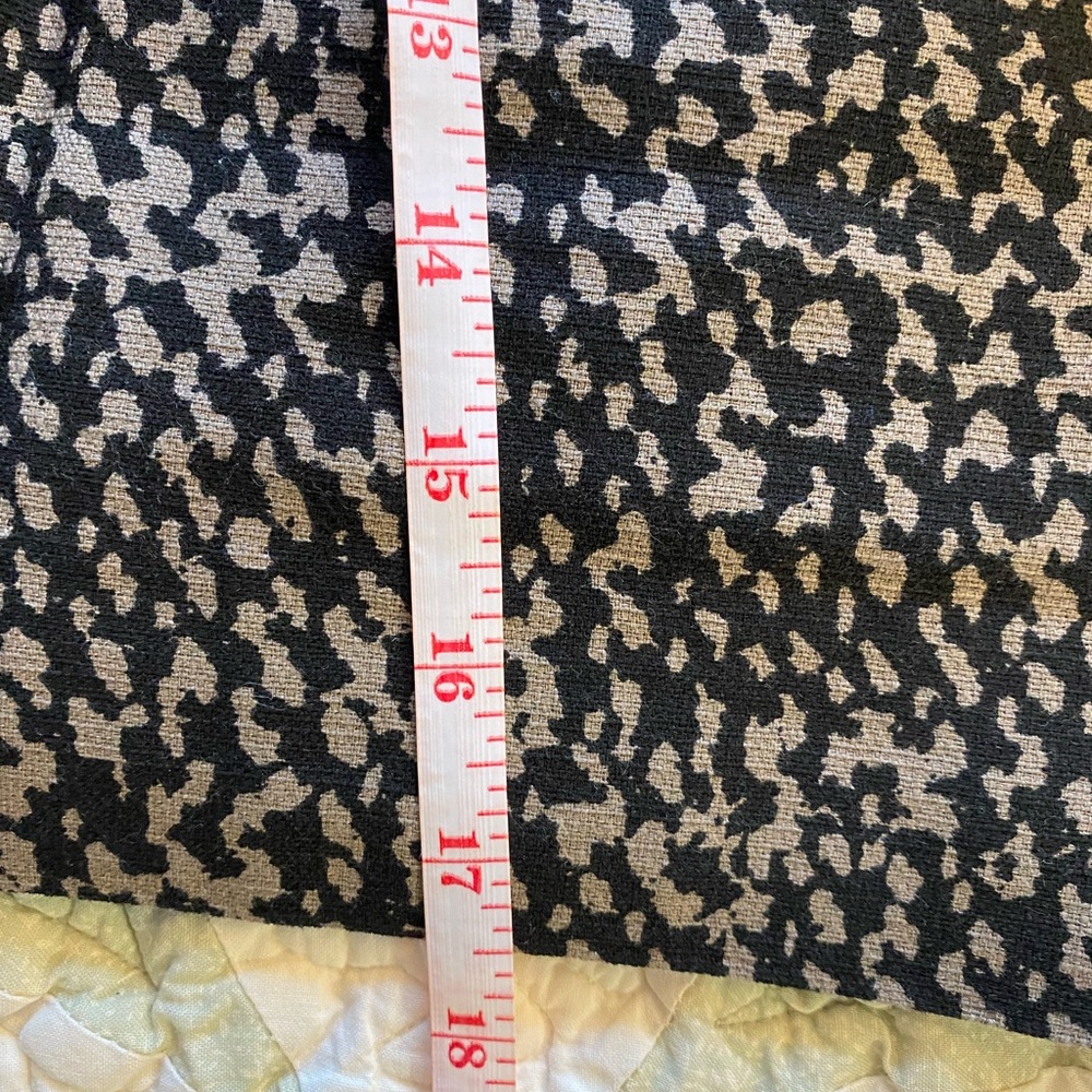 Patterned Mini Skirt - Picture 7 of 9